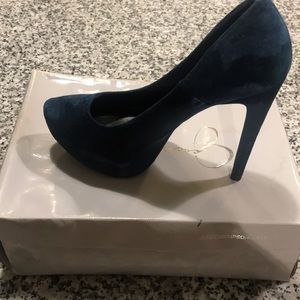 Jessica Simpson Shoes. Over Brittany any day!